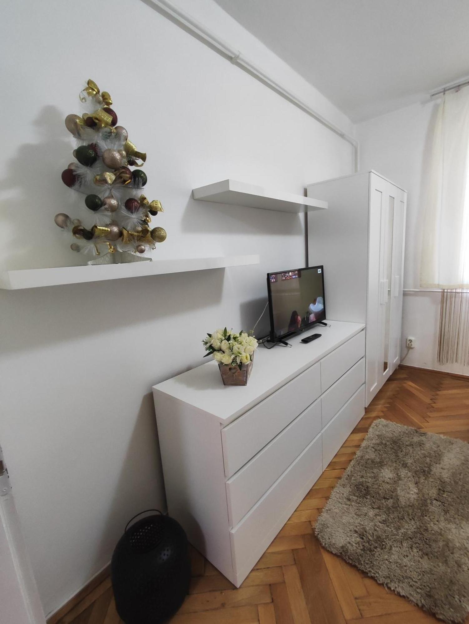 Heni Apartman Nagykanizsa Exteriör bild
