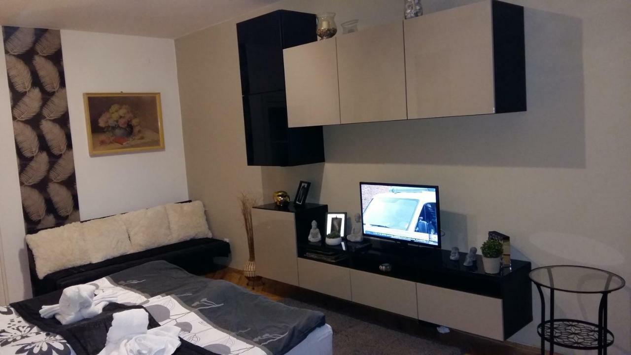 Heni Apartman Nagykanizsa Exteriör bild