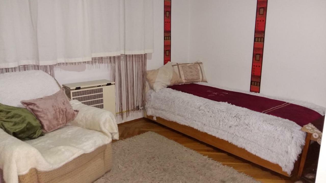 Heni Apartman Nagykanizsa Exteriör bild
